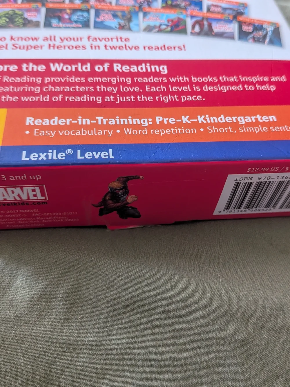 World of Reading Pre-Level 1 Marvel Meet the Super Heroes (Box Set of 12)